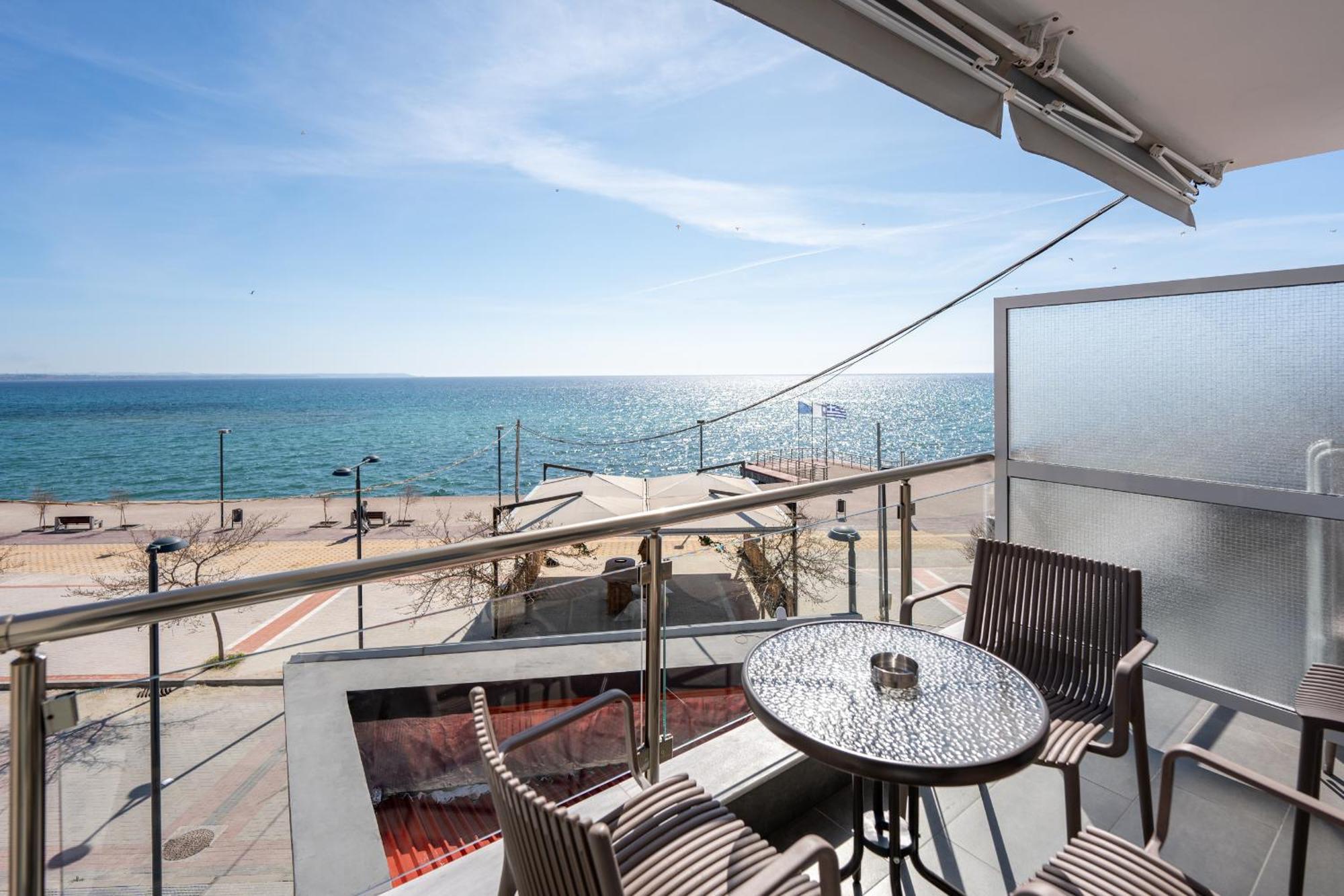 Centralviewsuites Nea Moudania Exterior foto